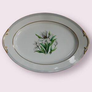 CITADEL CHINA ASHWORTH SERVING DISH 14 5:/8 x 10 3/8. WHITE WITH GOLD TRIM
